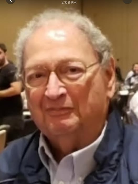 Bill Caplan–Hall of Fame Boxing PR Guru Bill Caplan Passed Away at  Age 90
https://santatrix.site/gu...